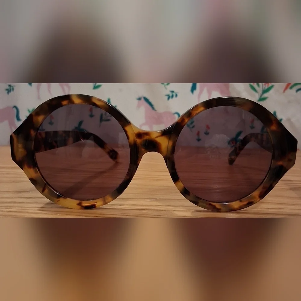 Karen Walker #6 Round Tortoise Acetate Dark Tint UV Boho Casual Sunglass Glasses